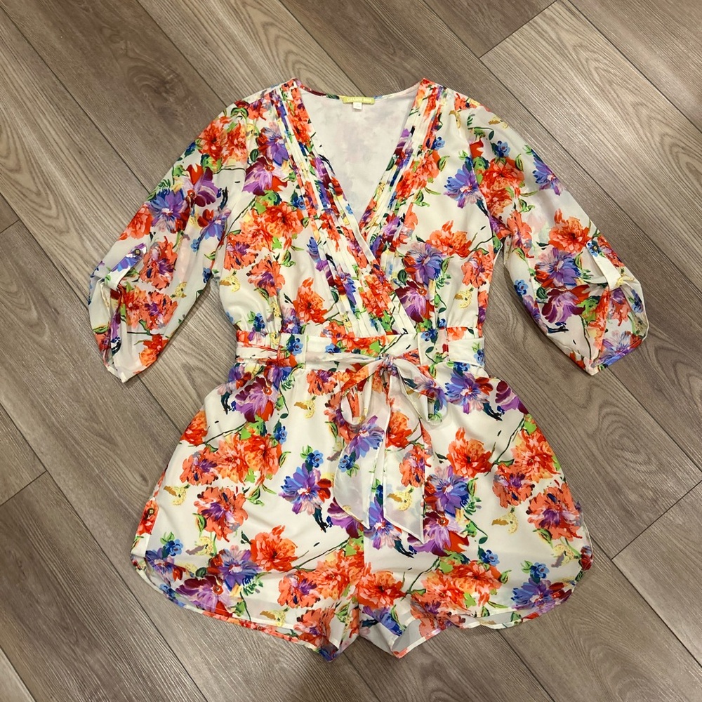 Gianni Bini L Floral Wrap Tie Waist Romper Colorful Spring